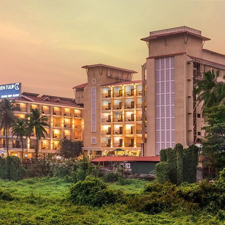 Golden Tulip Candolim, Goa Exterior photo